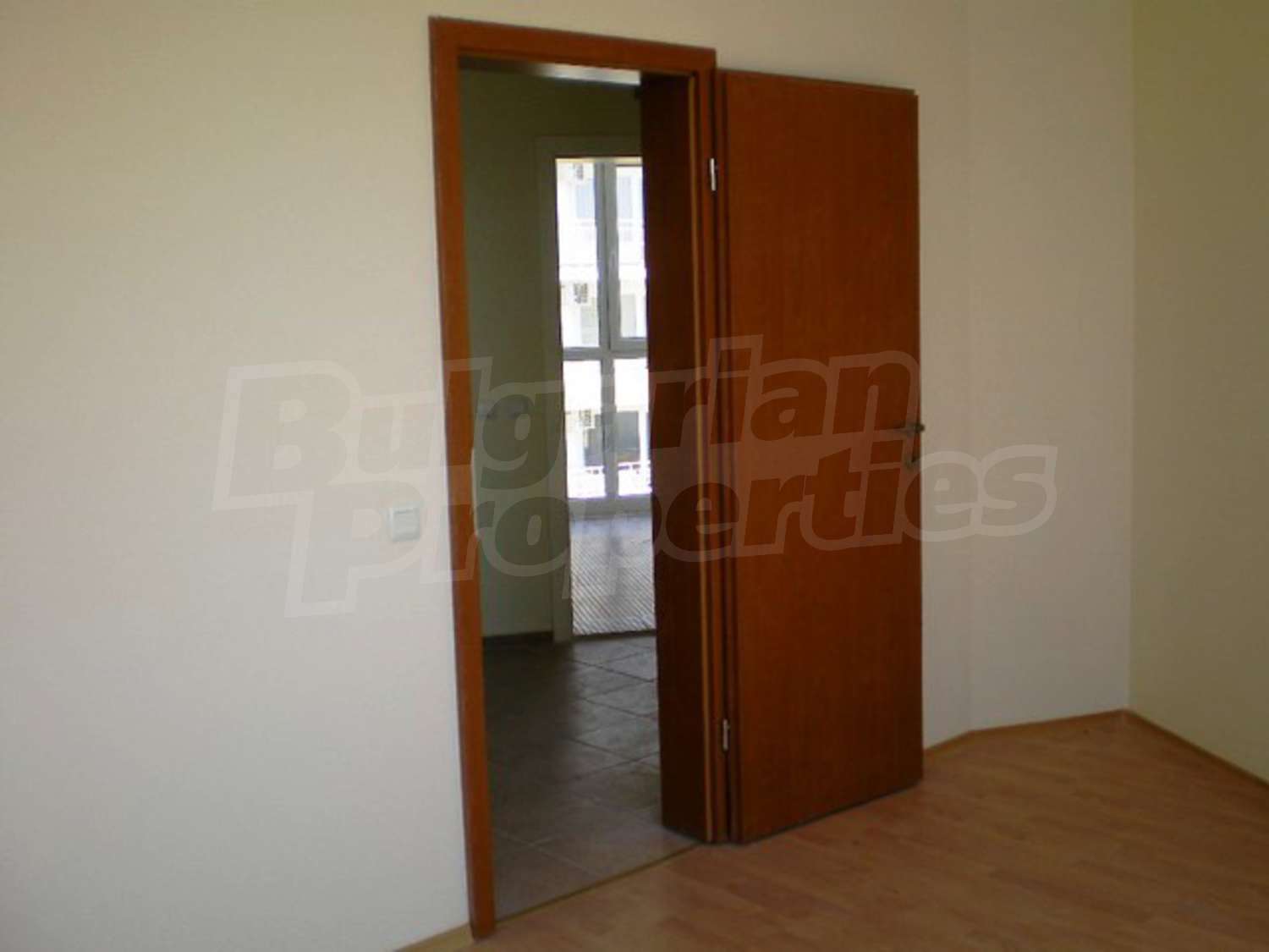 Gallery Picture 15