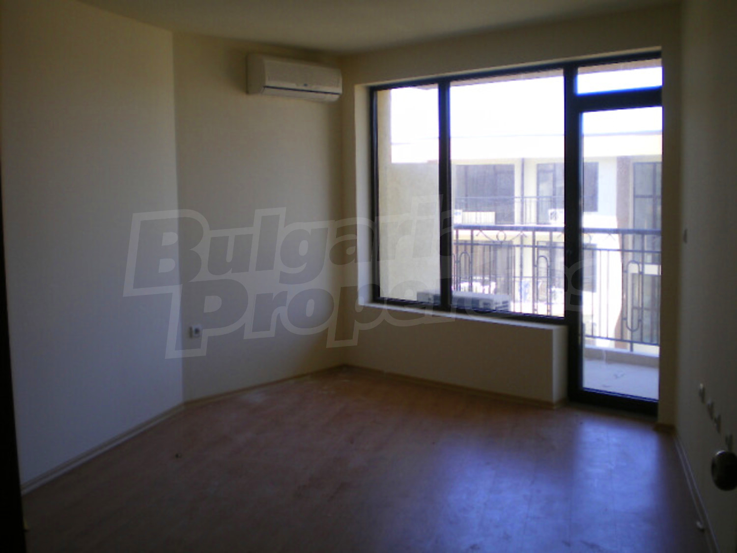 Gallery Picture 5