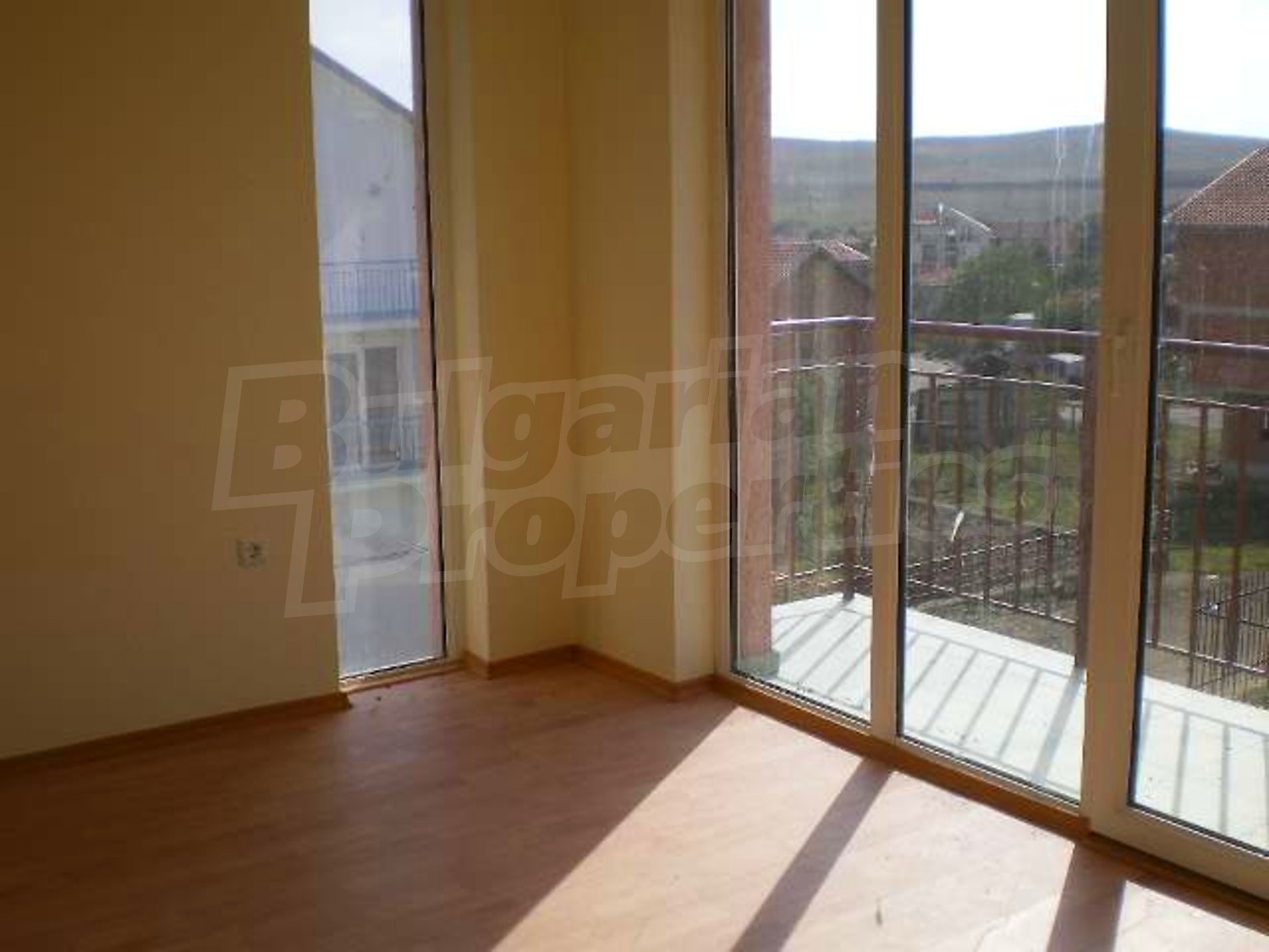Gallery Picture 2
