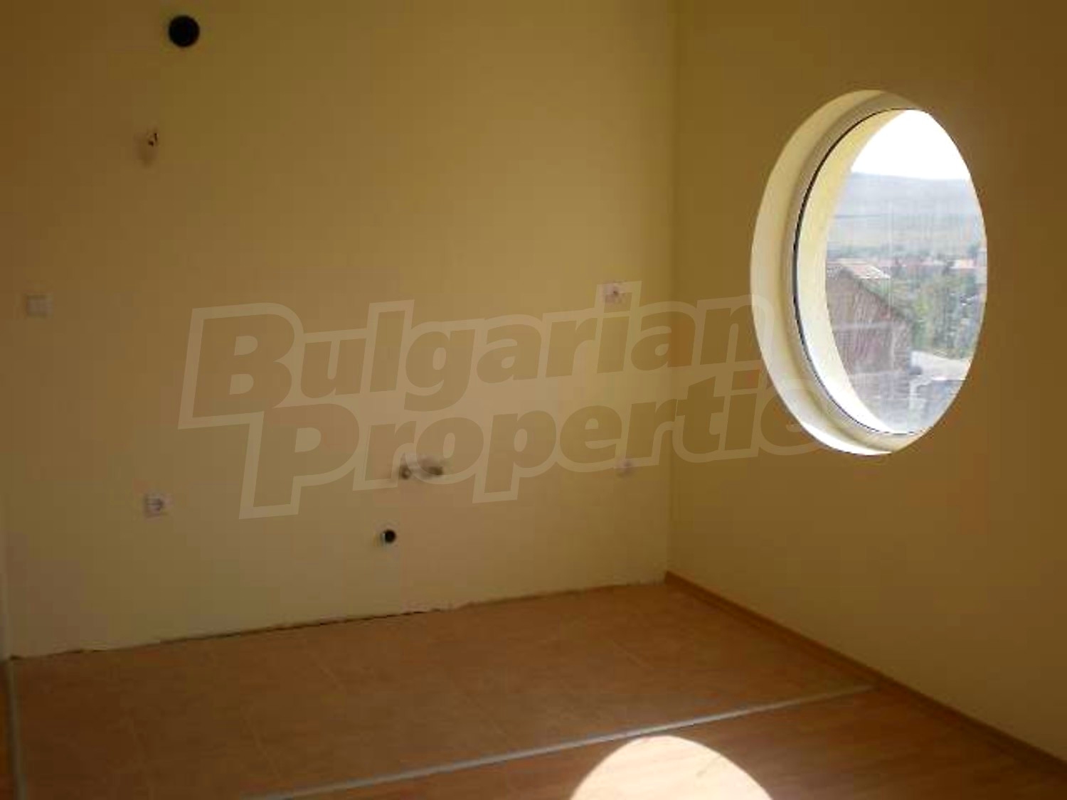 Gallery Picture 4
