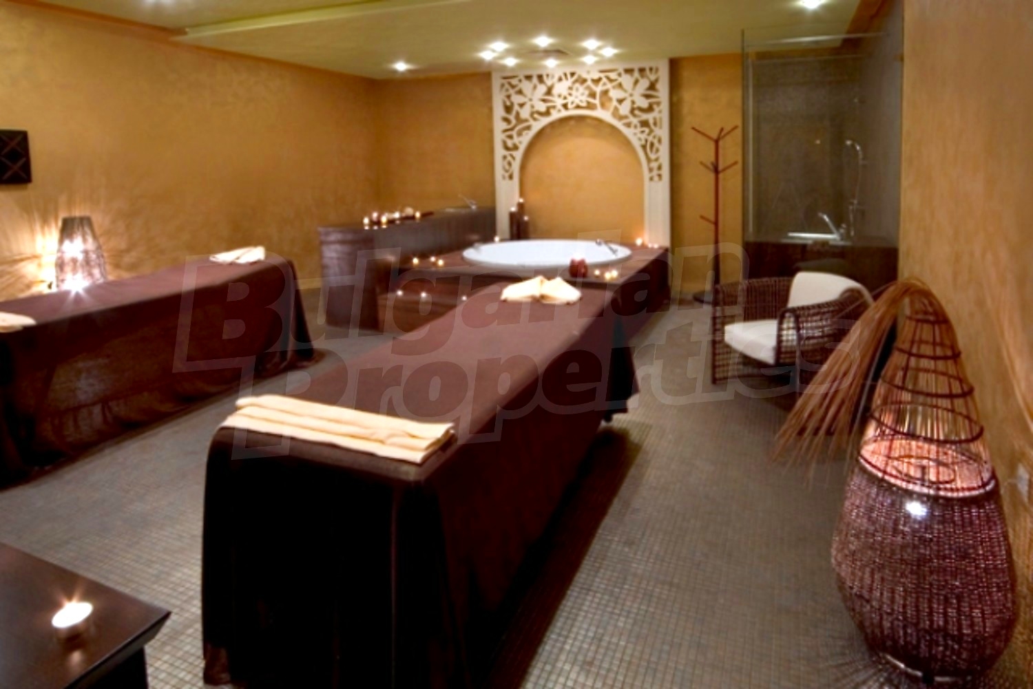 Gallery Picture 10
