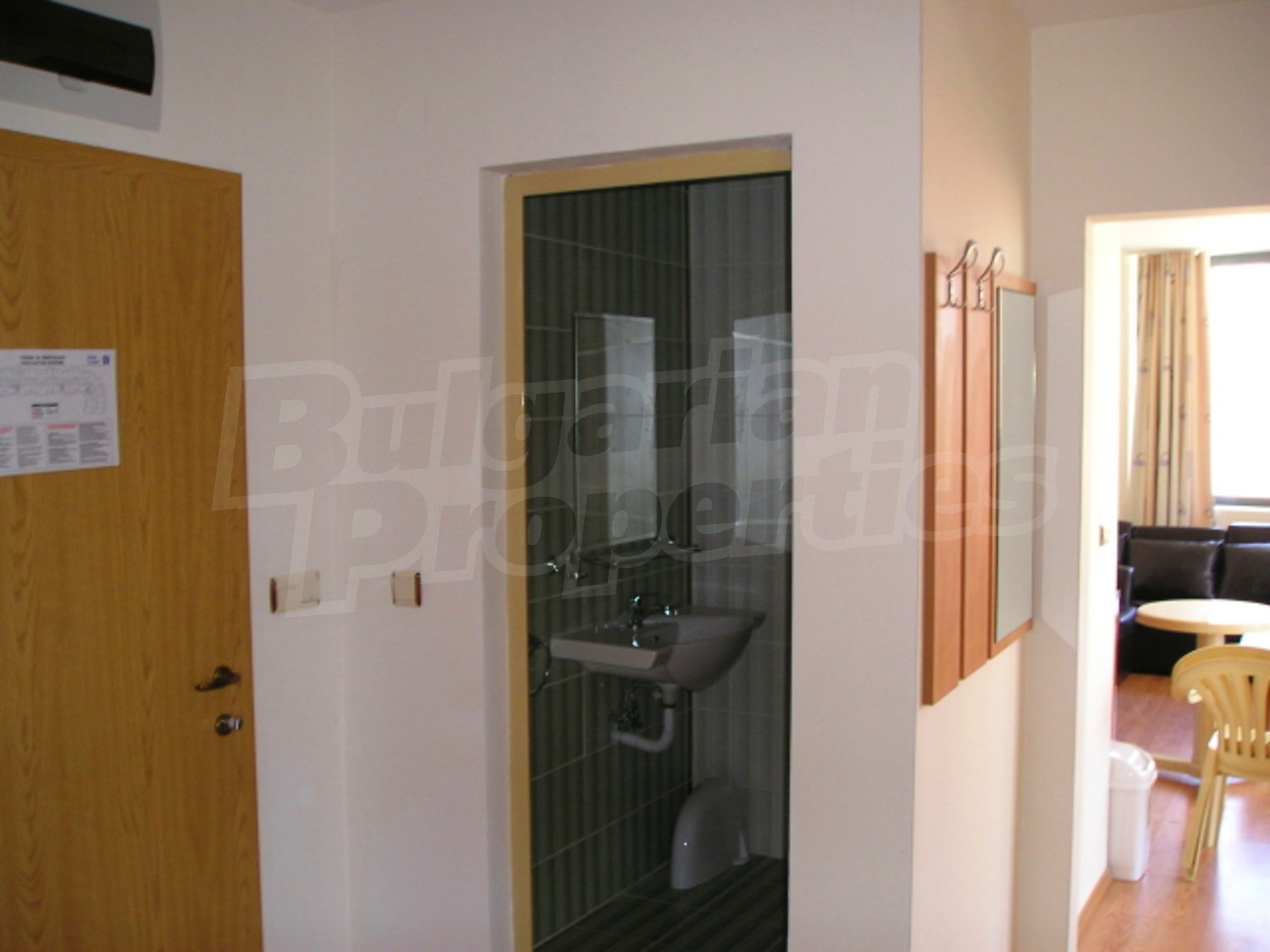 Gallery Picture 12