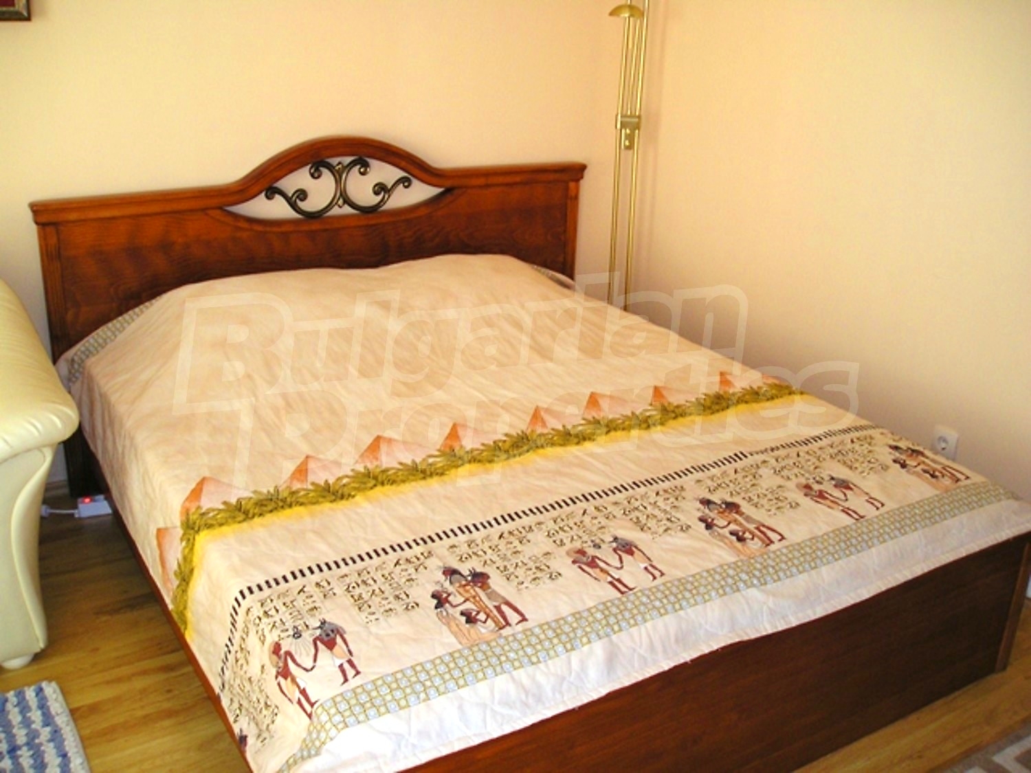 Gallery Picture 9