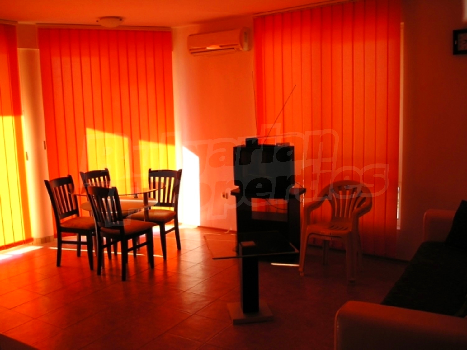 Gallery Picture 10