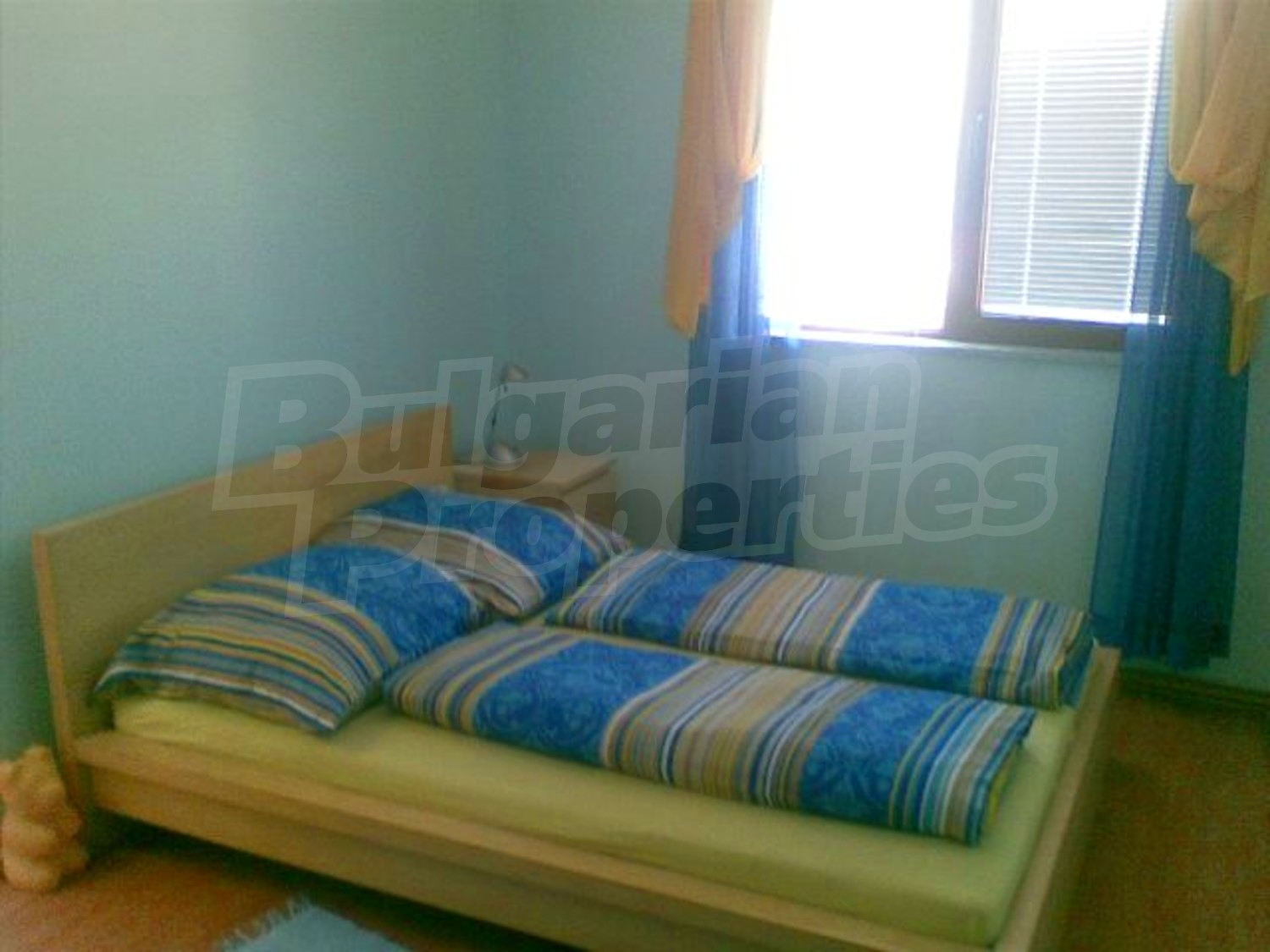 Gallery Picture 12