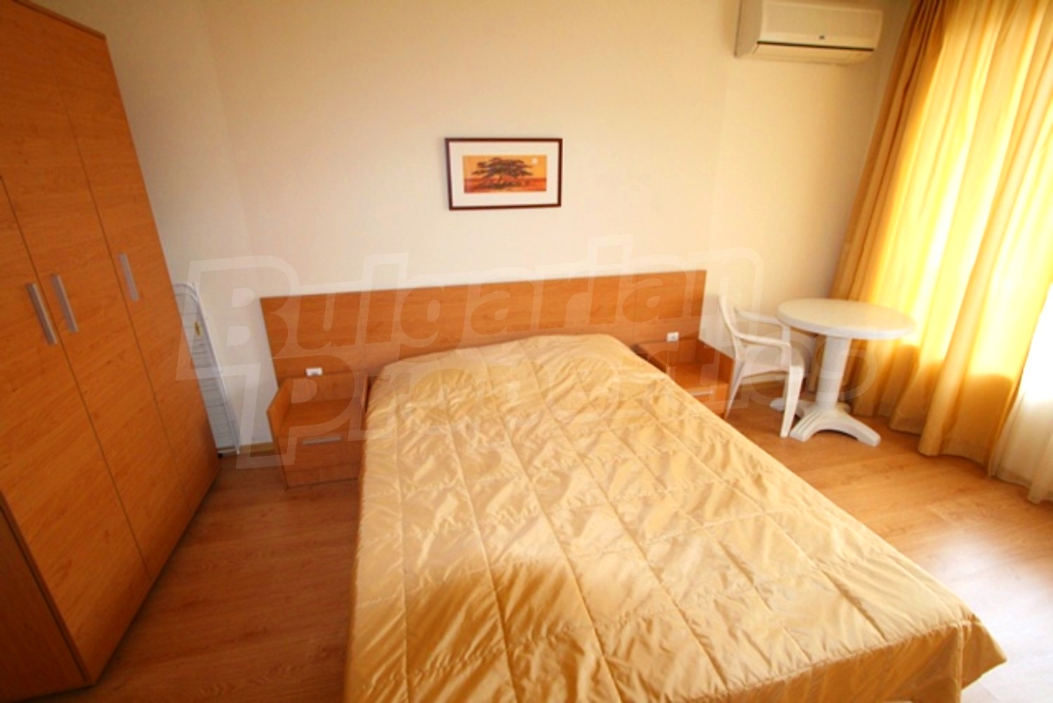 Gallery Picture 24