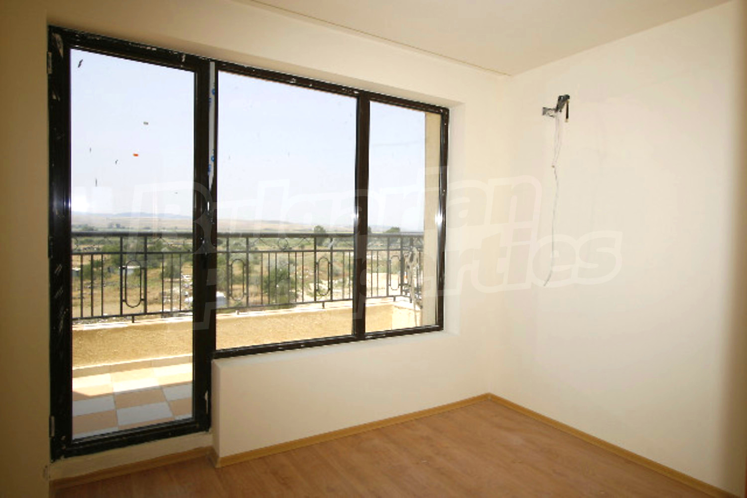 Gallery Picture 5