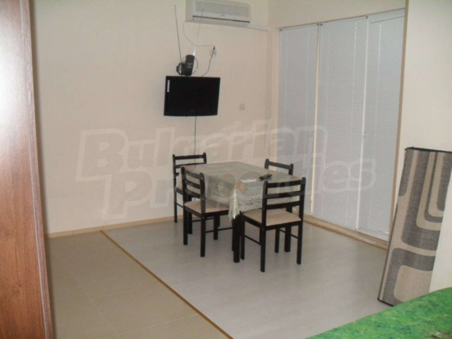 Gallery Picture 6