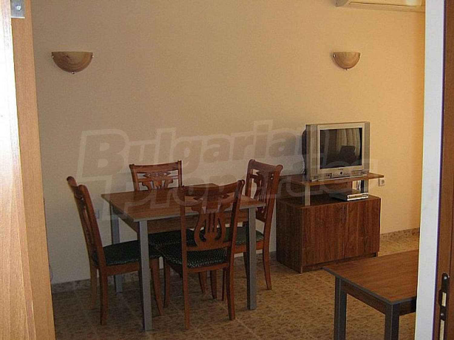 Gallery Picture 2