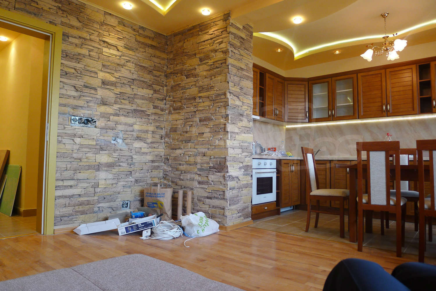 Gallery Picture 5