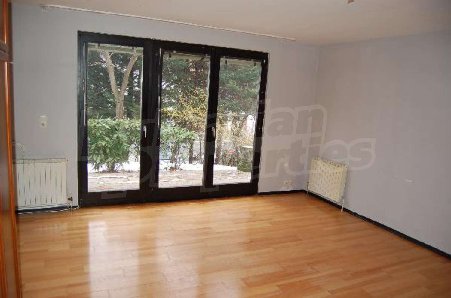 Gallery Picture 3