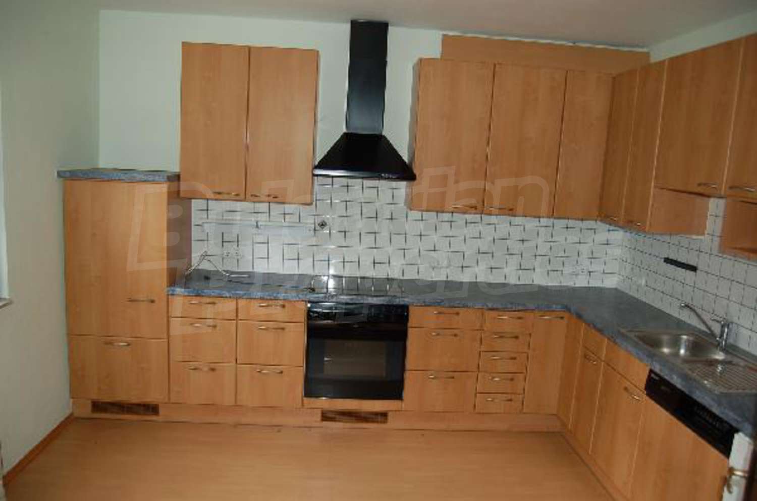Gallery Picture 4