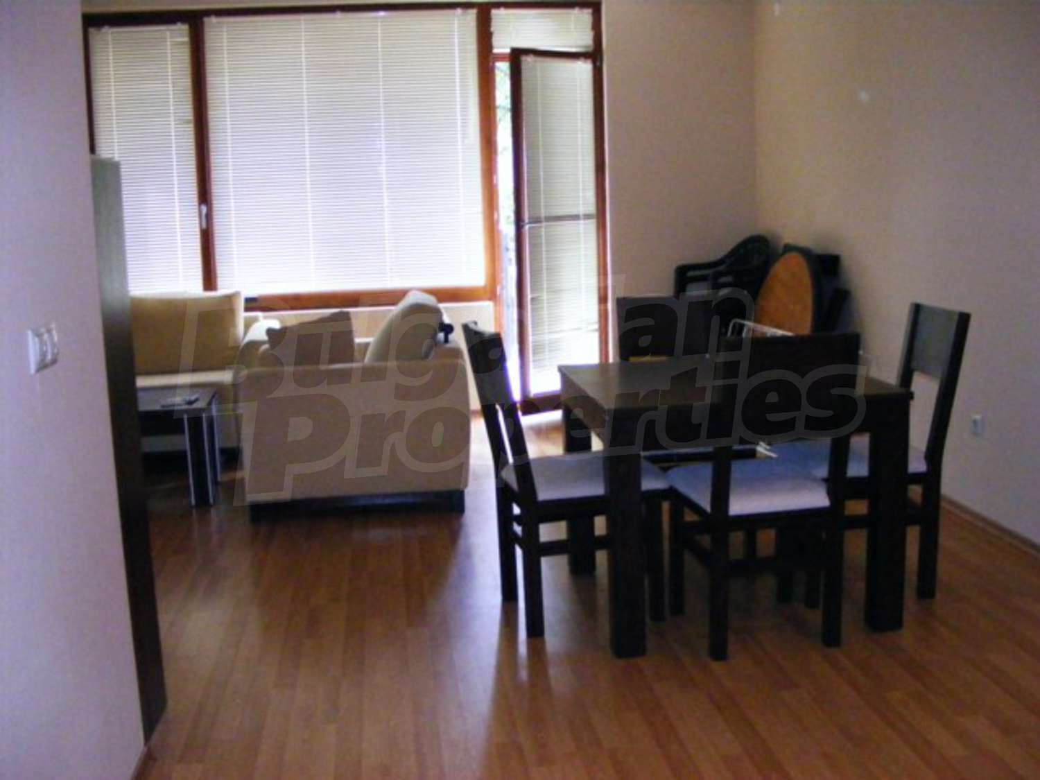 Gallery Picture 3
