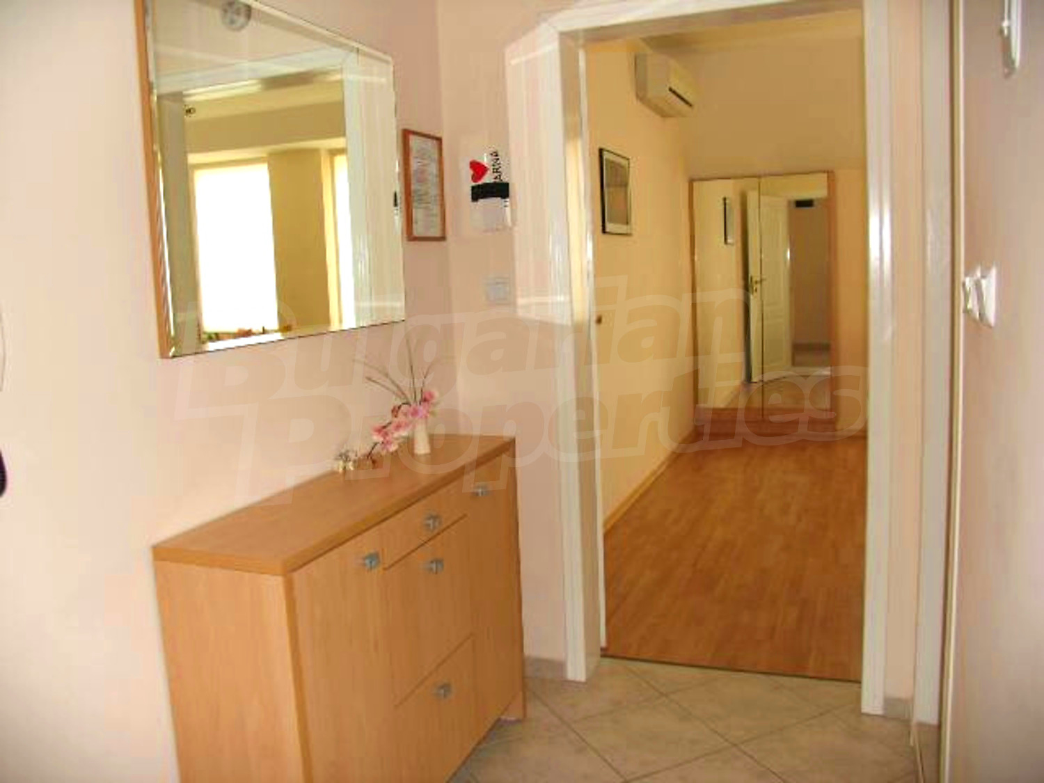 Gallery Picture 9