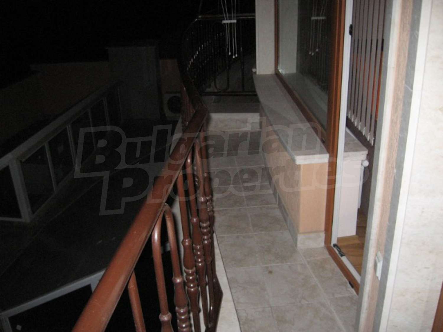 Gallery Picture 13