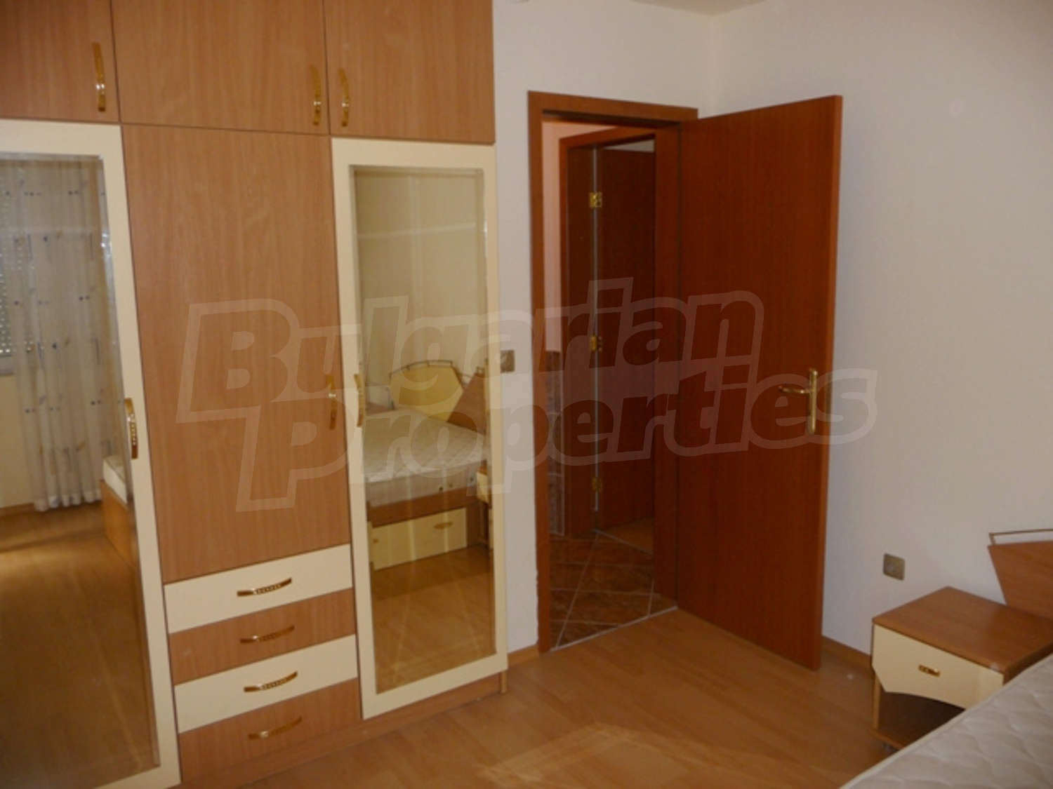 Gallery Picture 11