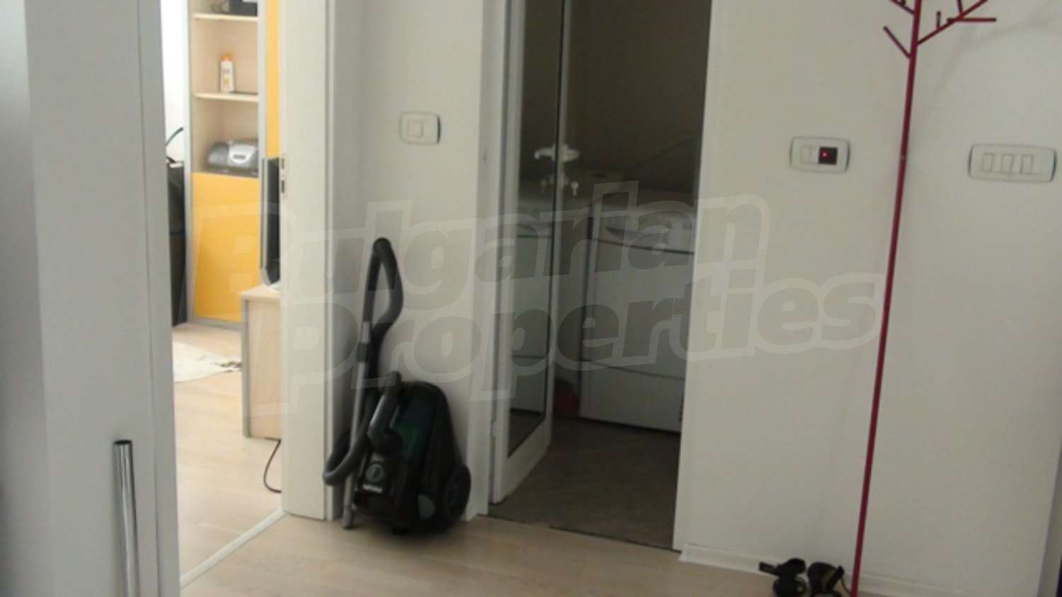 Gallery Picture 13