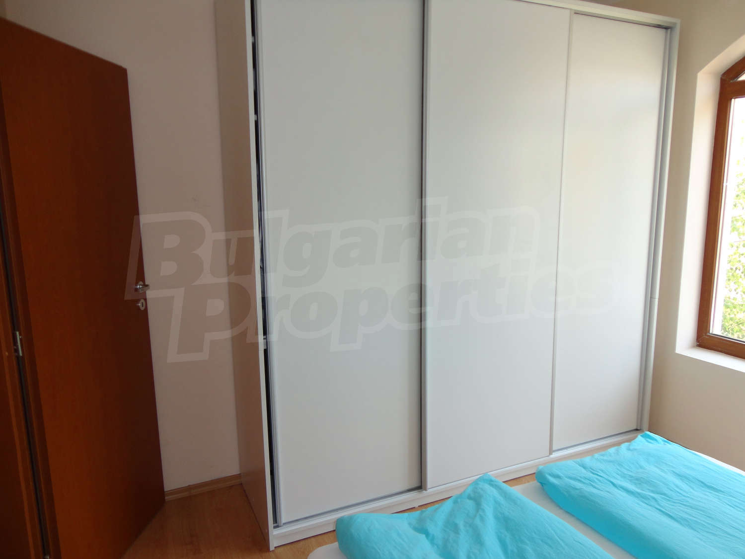 Gallery Picture 3