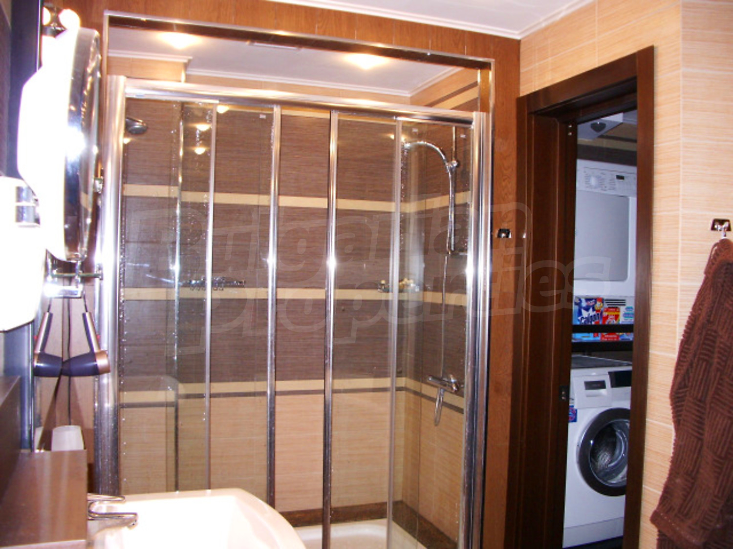 Gallery Picture 23