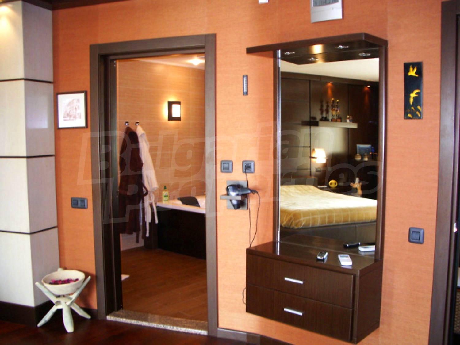 Gallery Picture 27