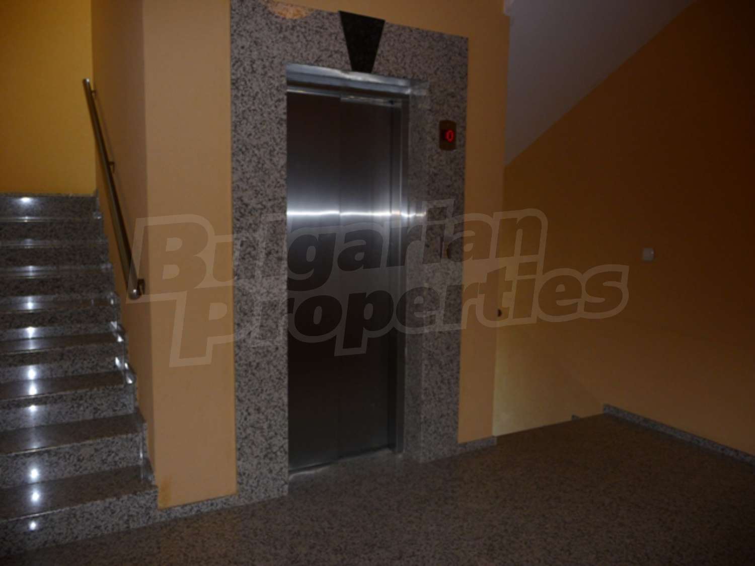 Gallery Picture 10