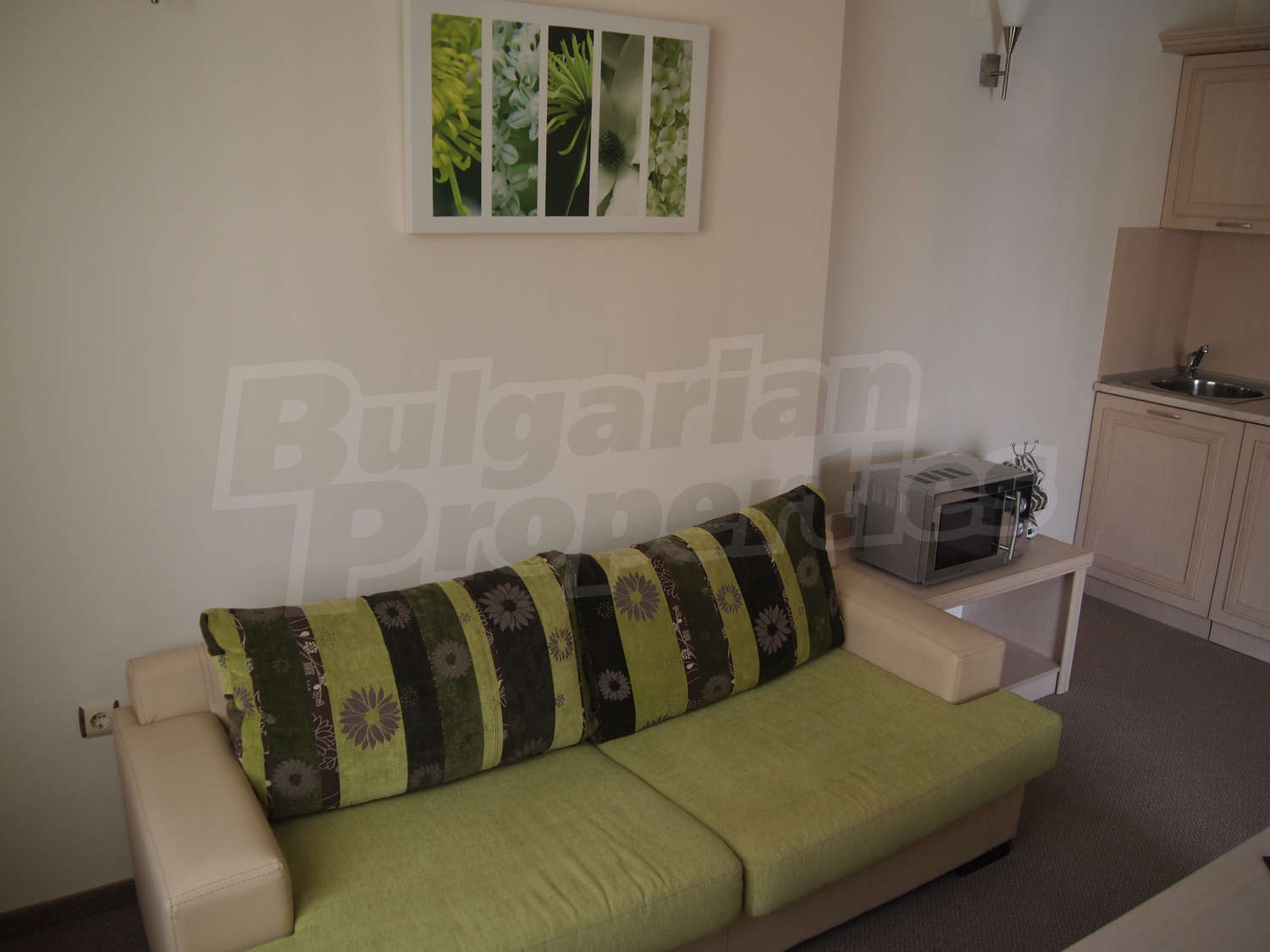 Gallery Picture 4
