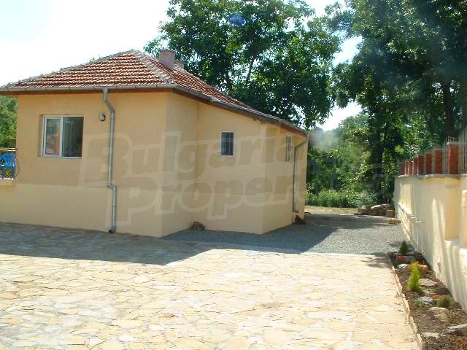 Gallery Picture 6
