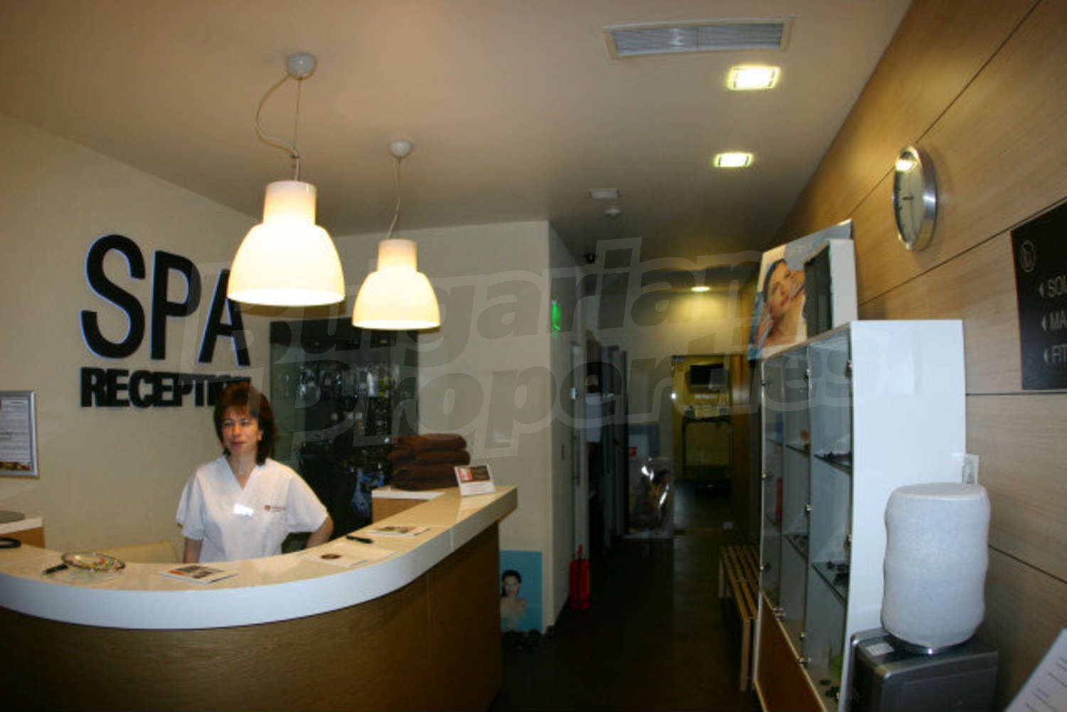 Gallery Picture 14