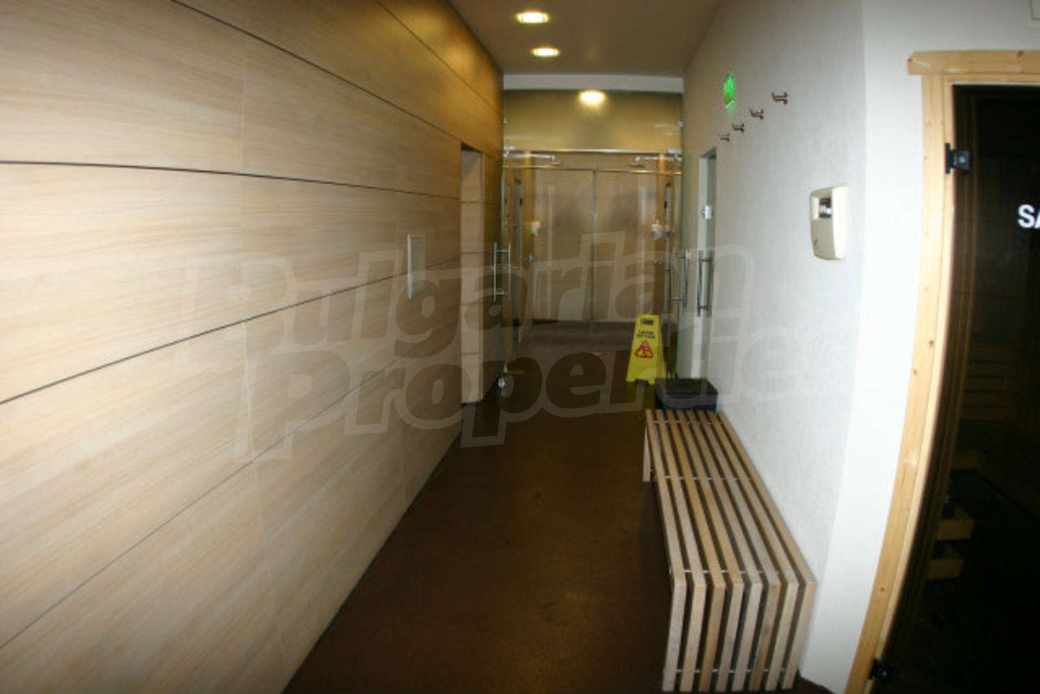 Gallery Picture 16