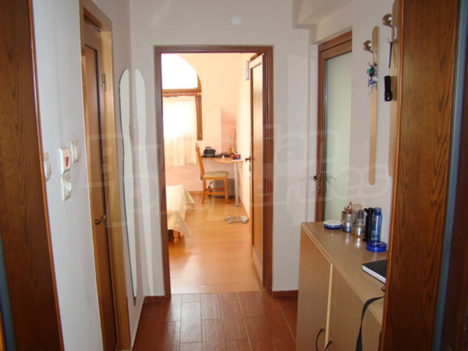 Gallery Picture 13