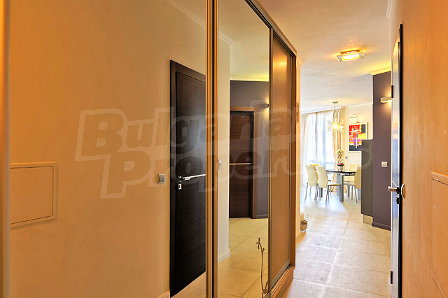 Gallery Picture 15