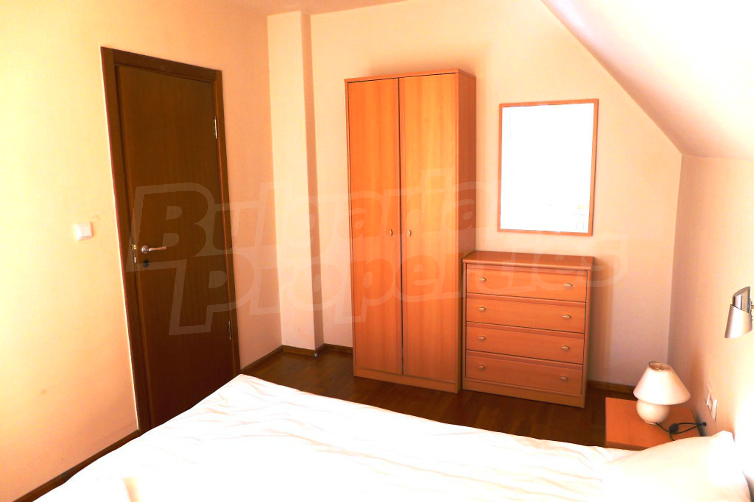 Gallery Picture 17