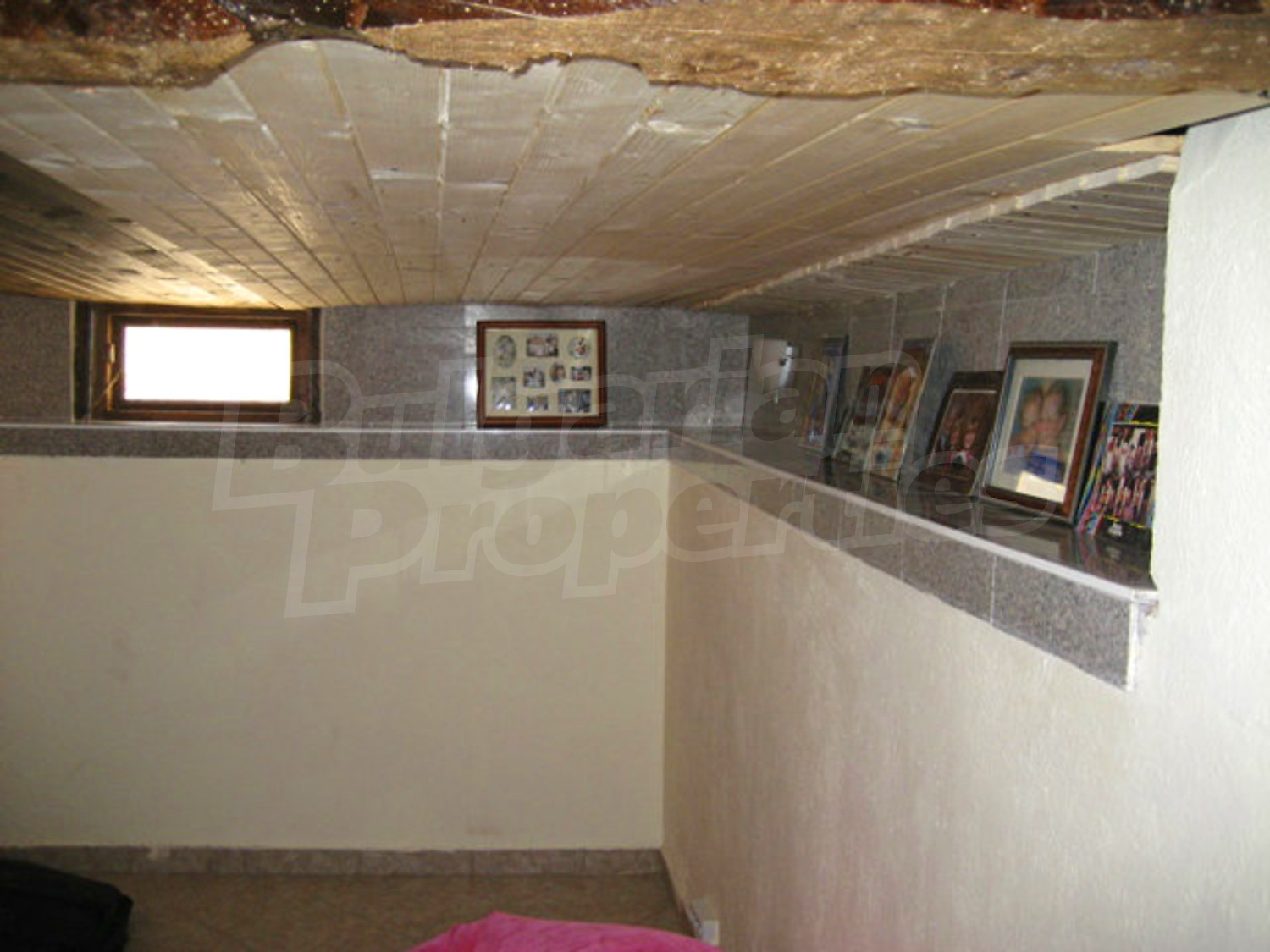 Gallery Picture 24
