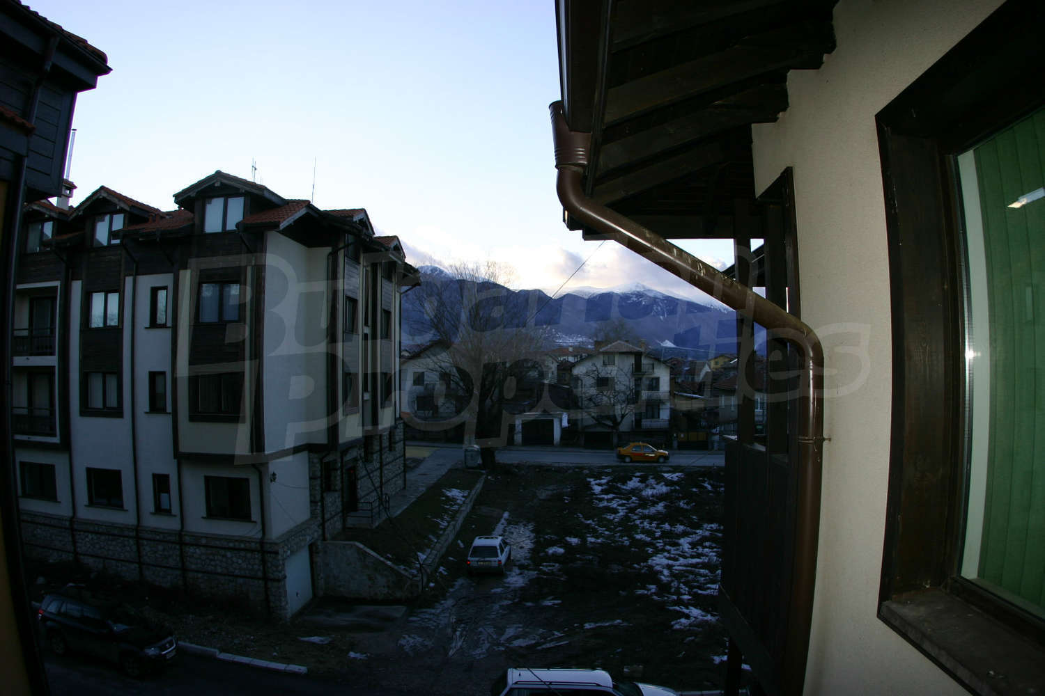 Gallery Picture 12