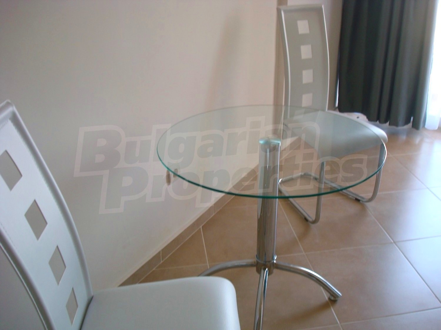 Gallery Picture 30