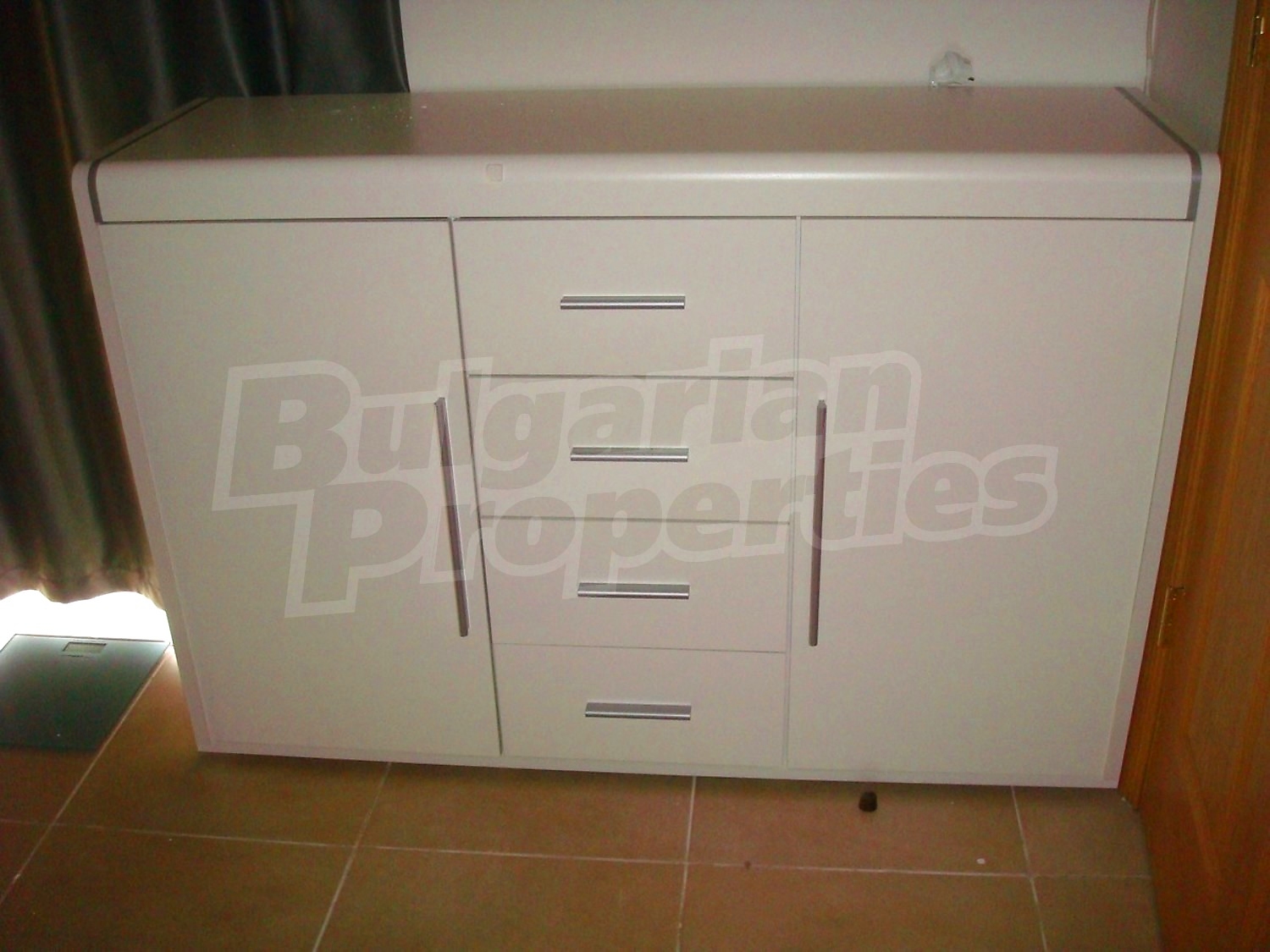 Gallery Picture 33