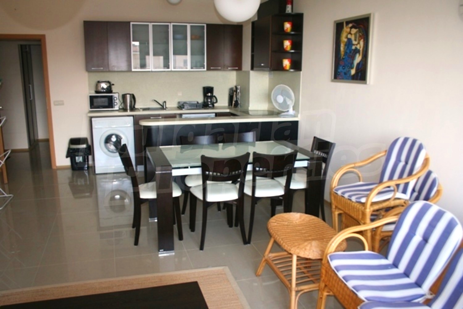 Gallery Picture 8