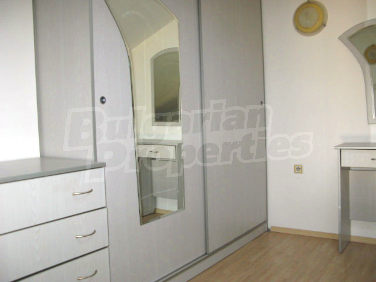 Gallery Picture 19