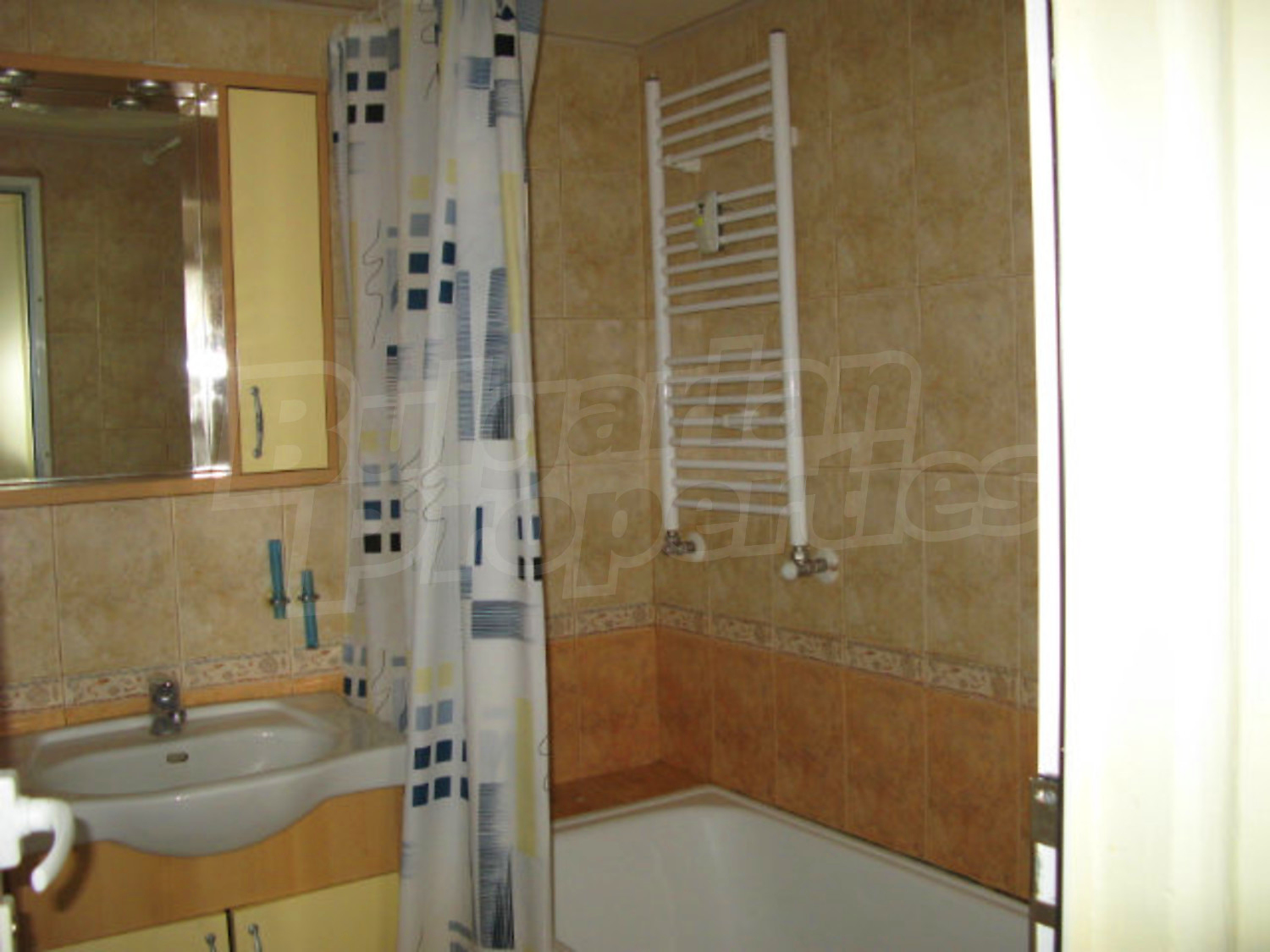 Gallery Picture 32