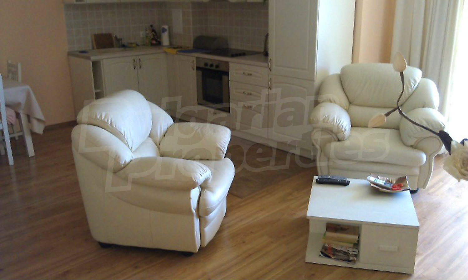Gallery Picture 12