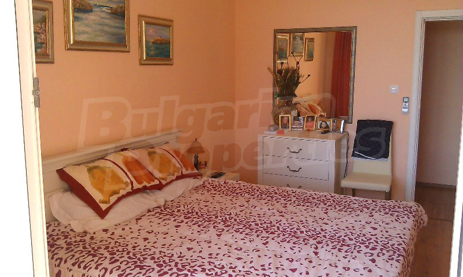 Gallery Picture 17