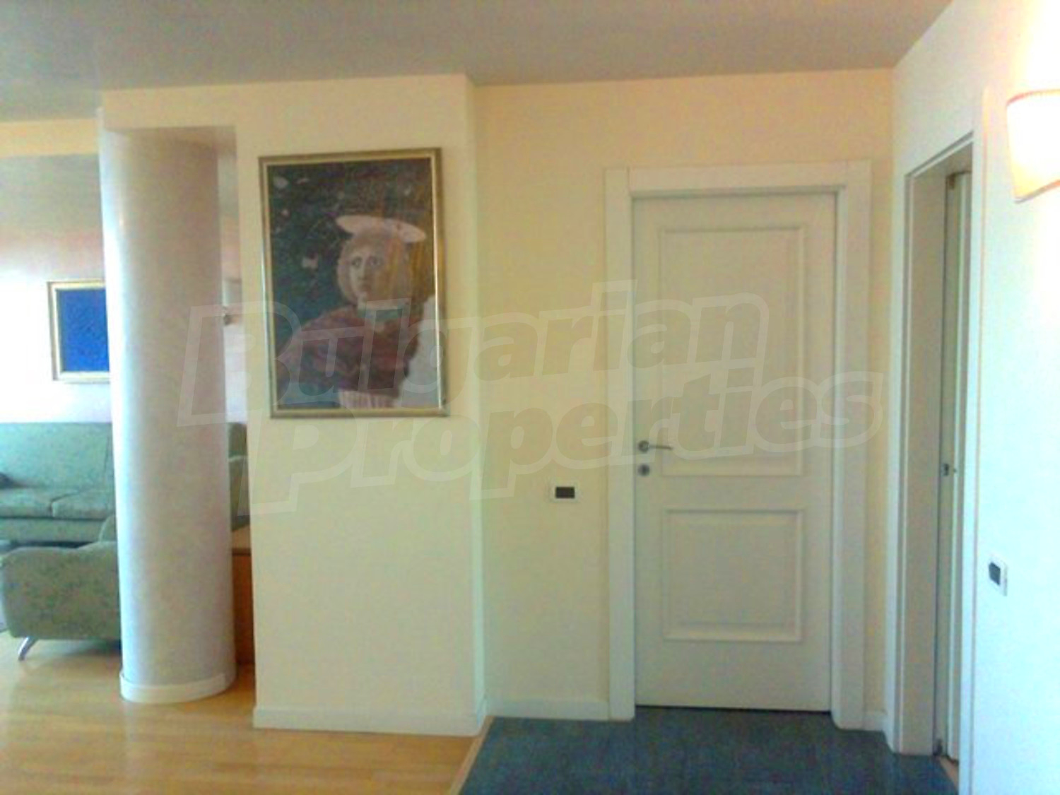 Gallery Picture 6
