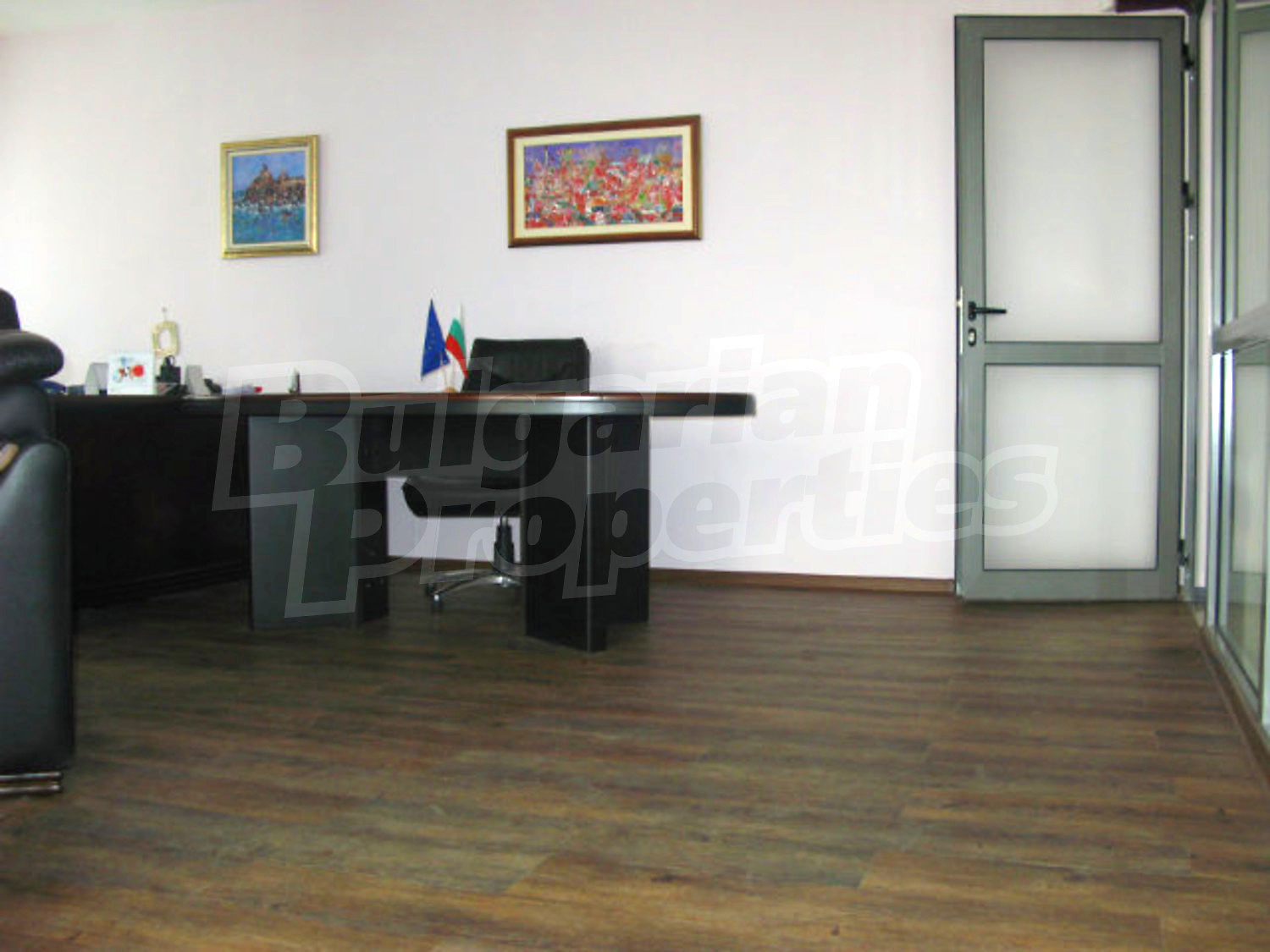 Gallery Picture 7