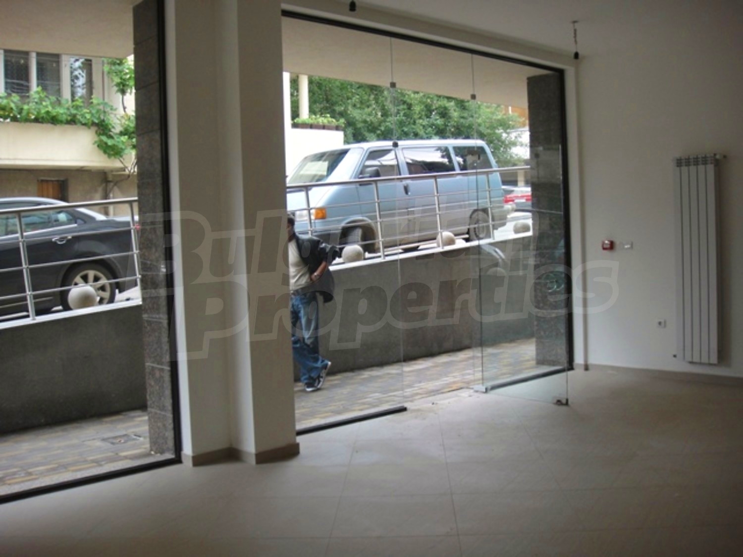 Gallery Picture 10