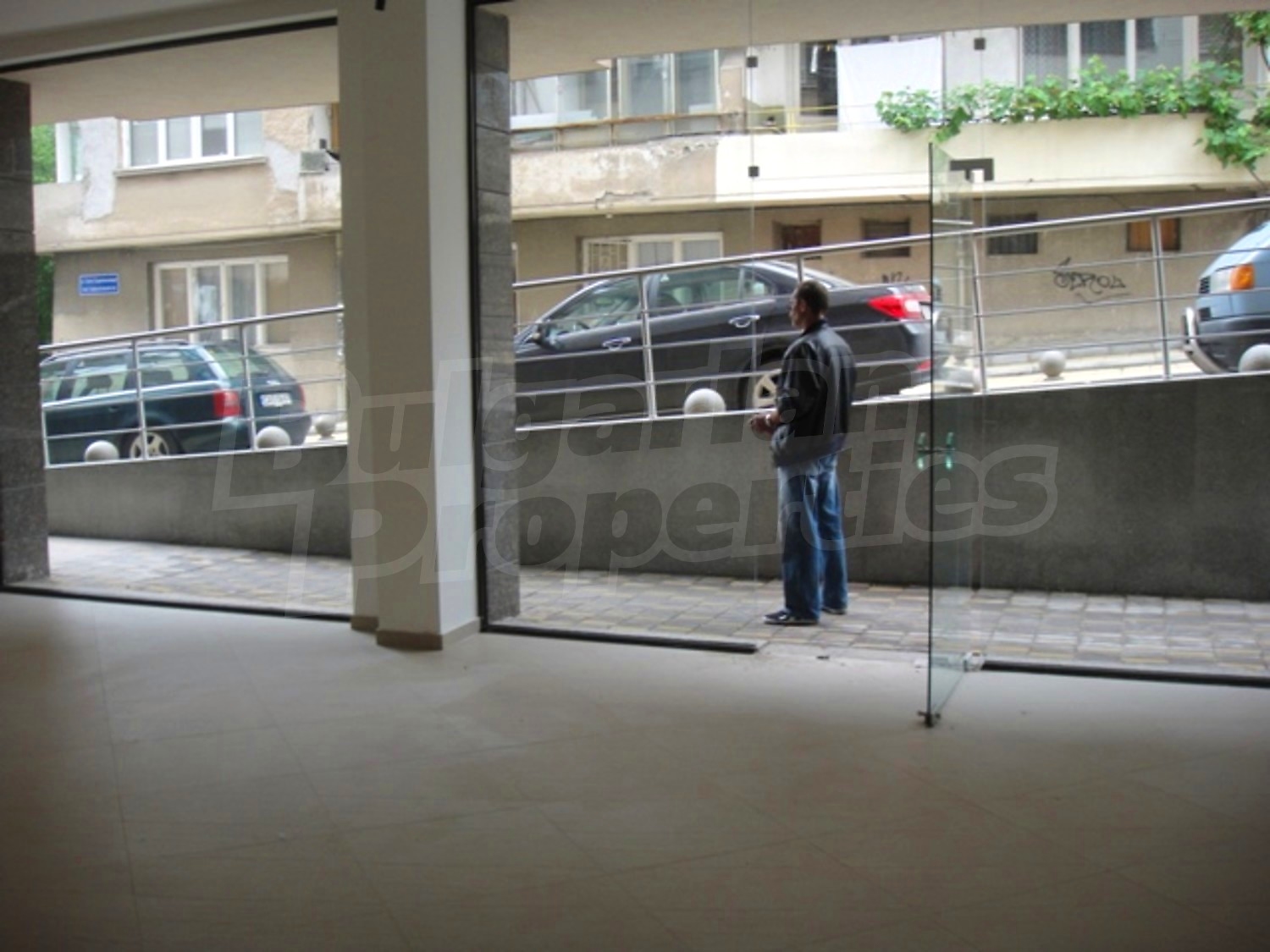 Gallery Picture 11