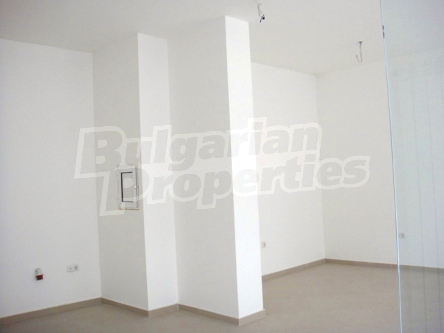 Gallery Picture 12