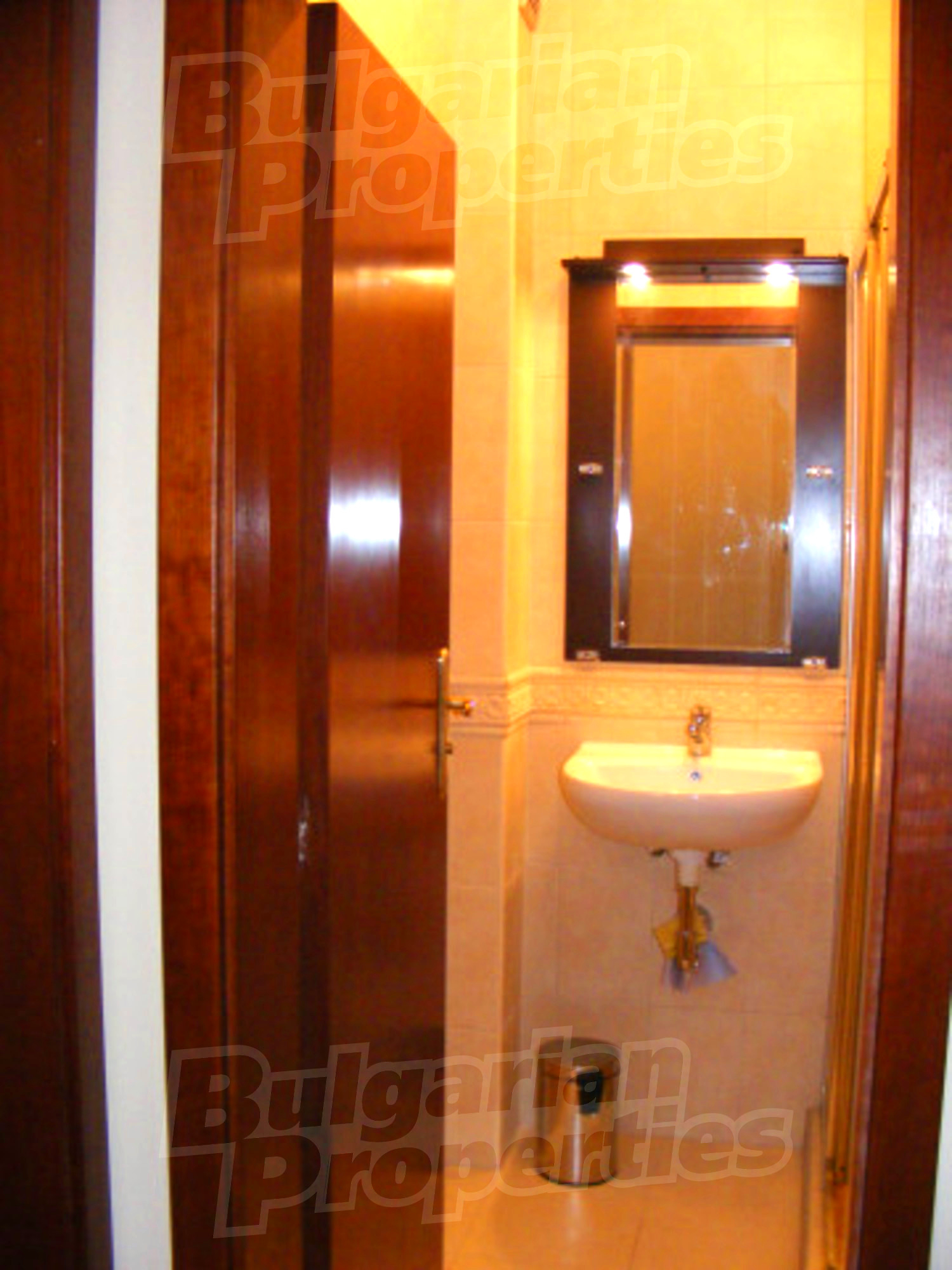 Gallery Picture 12