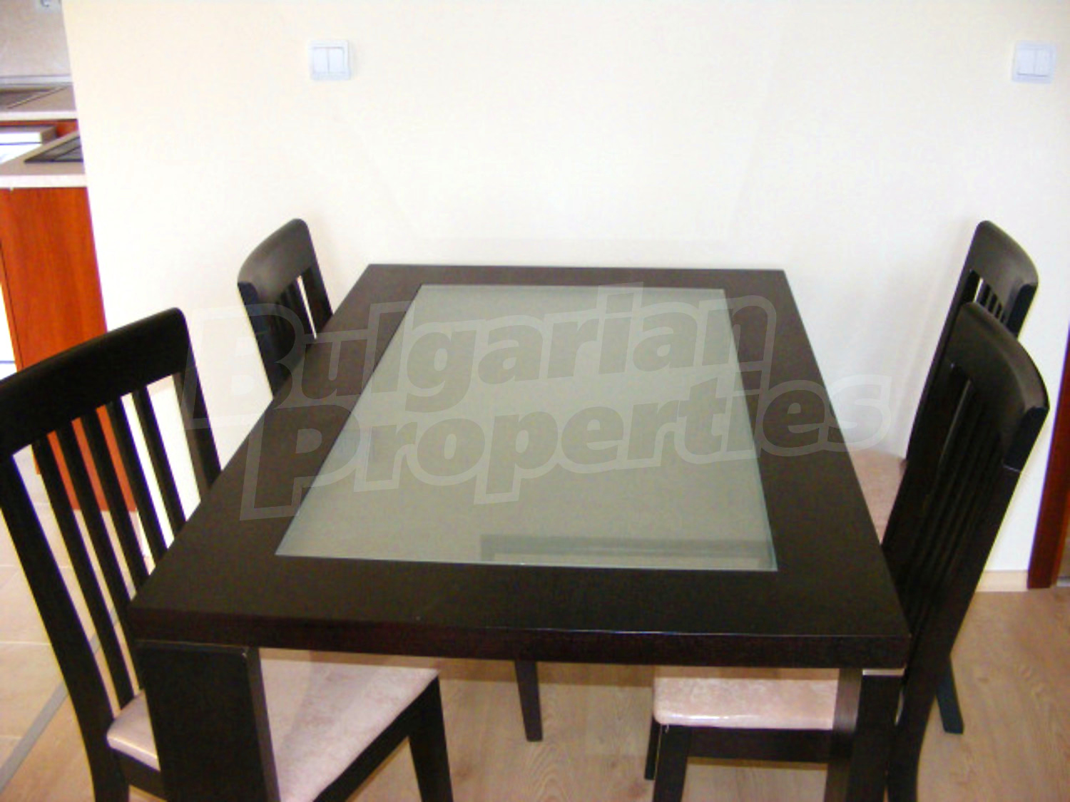 Gallery Picture 5