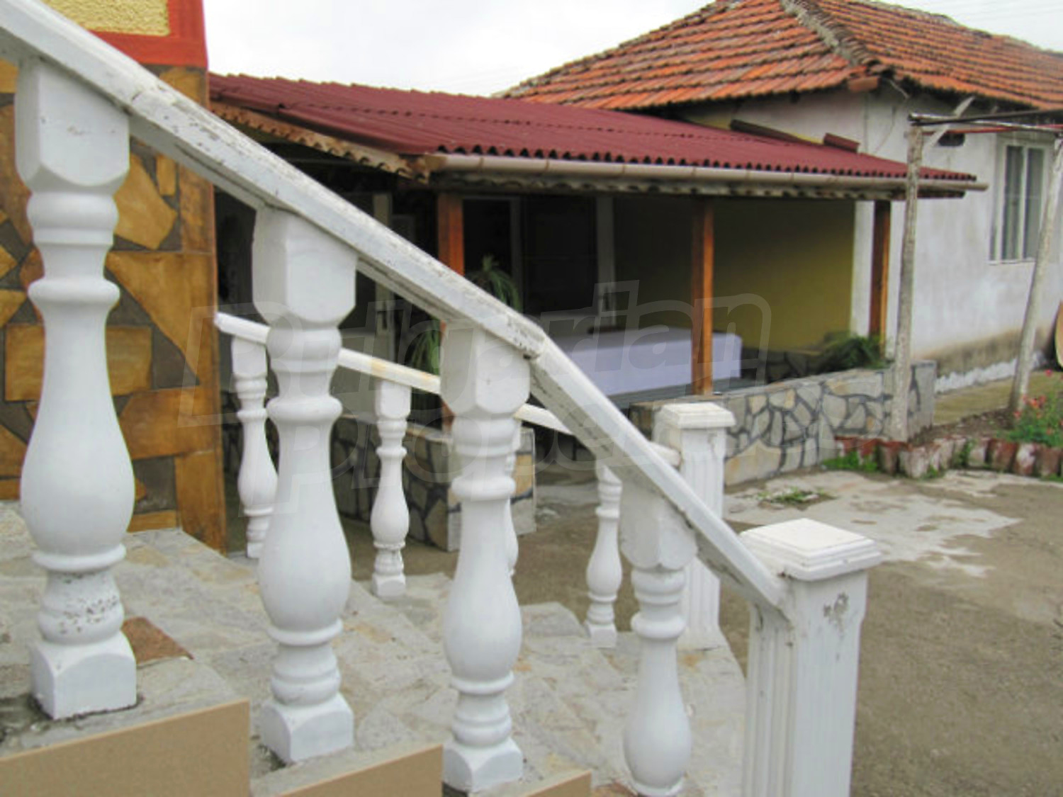 Gallery Picture 27