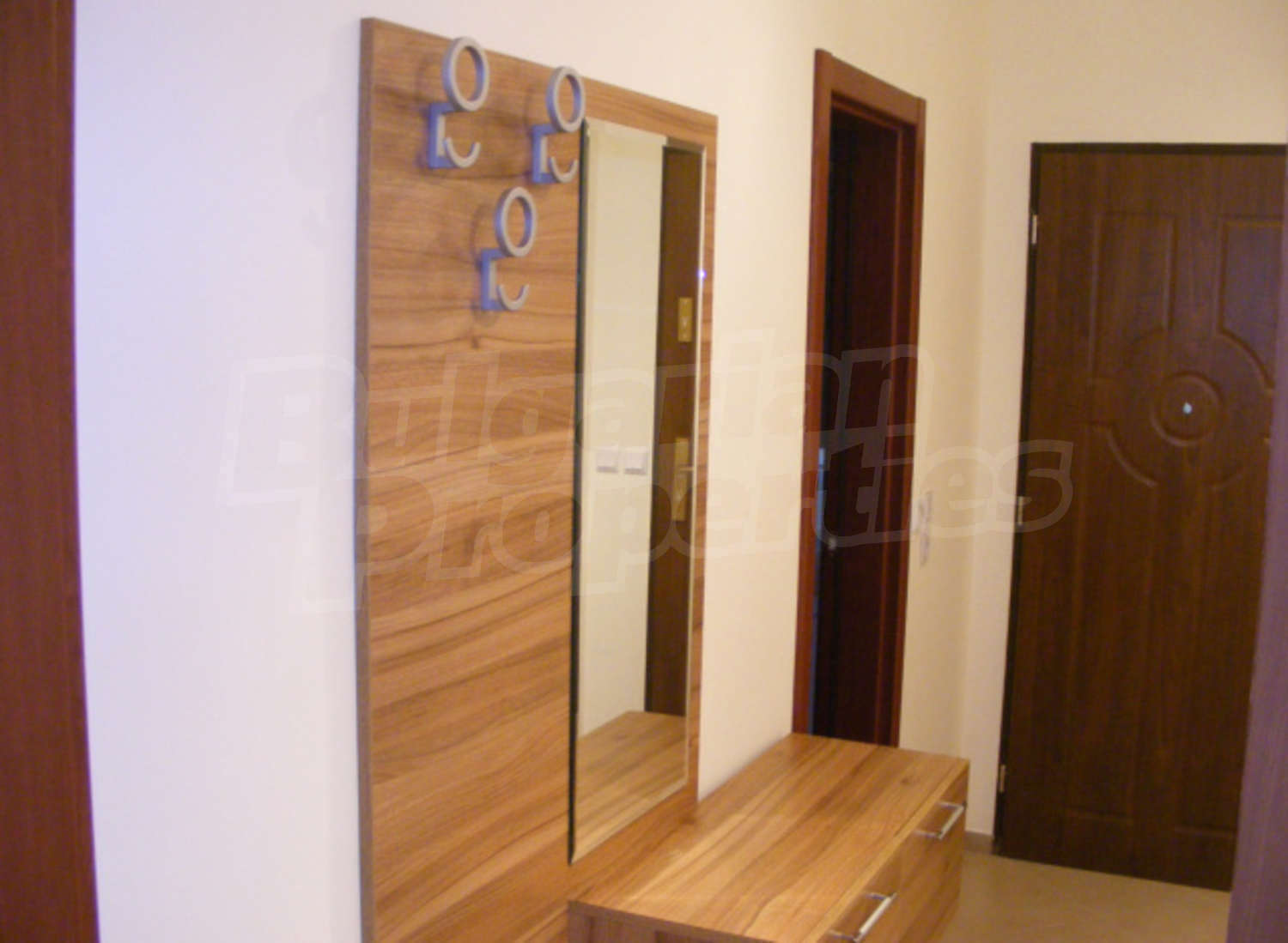Gallery Picture 8